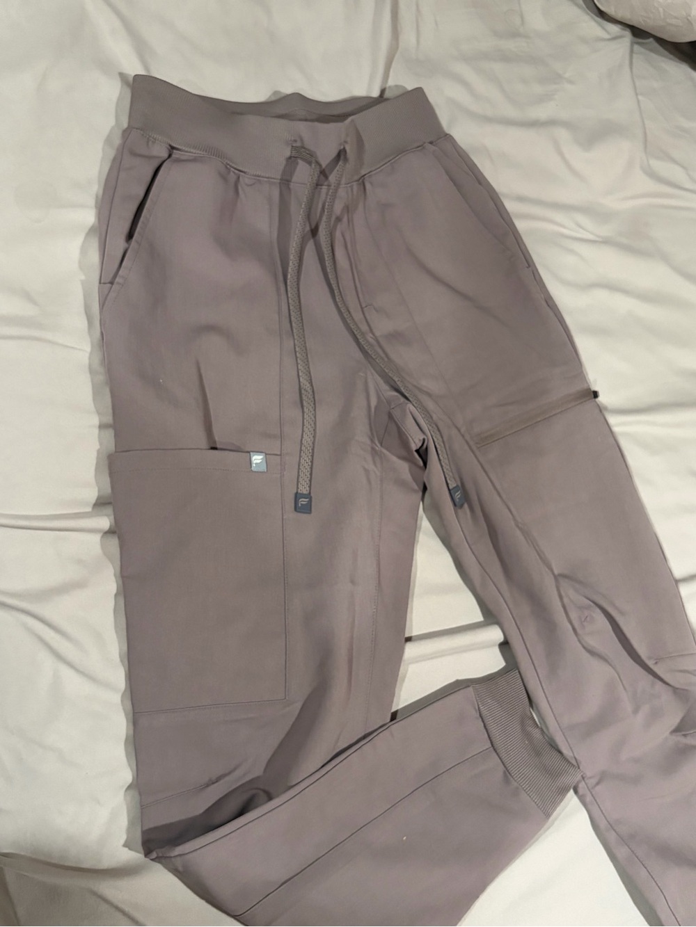 Fabletics Men's Cargo Joggers — Mauve Taupe